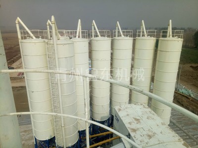 150T整体水泥仓